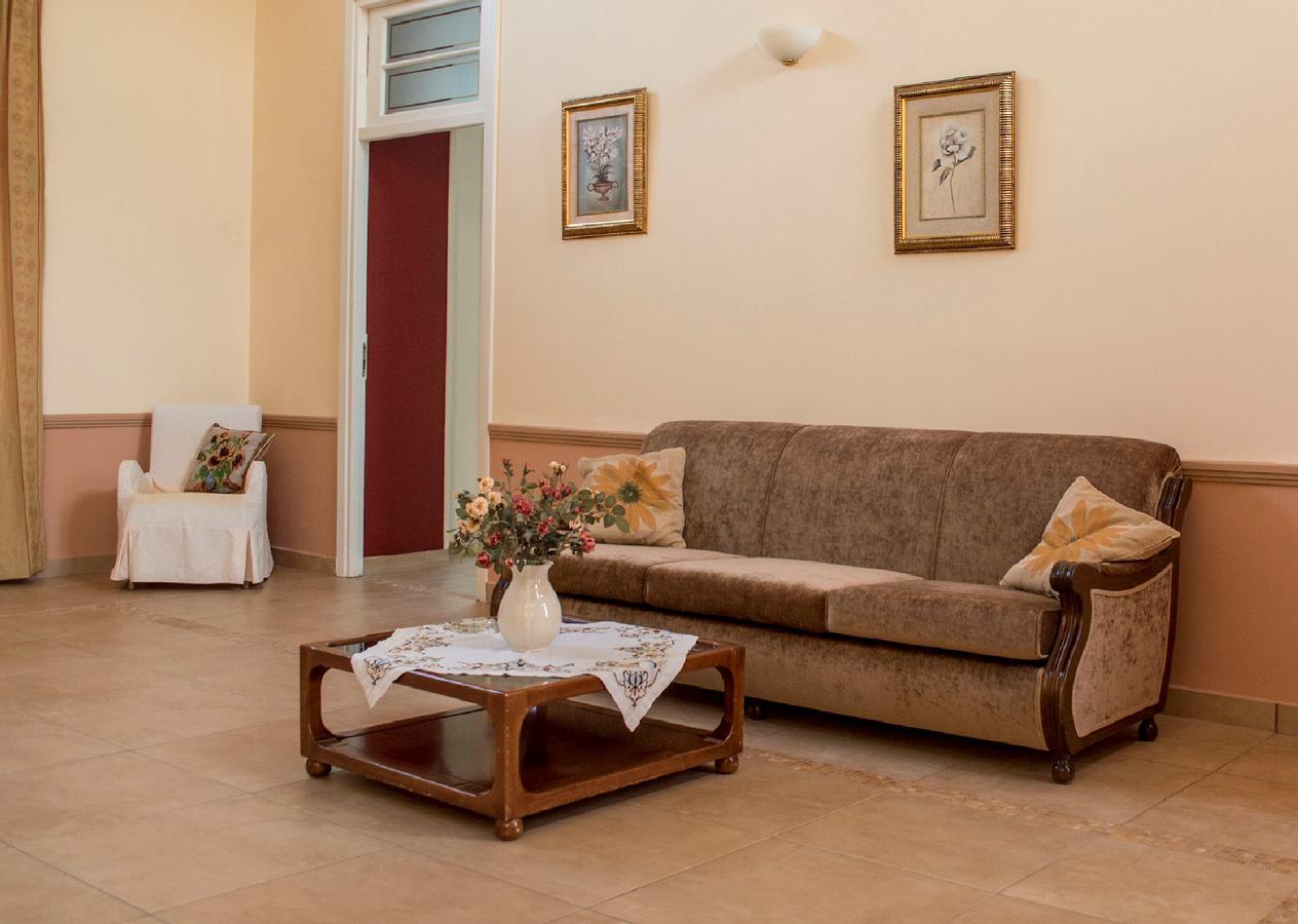 Hotel Oiti Loutra Ipatis Zewnętrze zdjęcie
